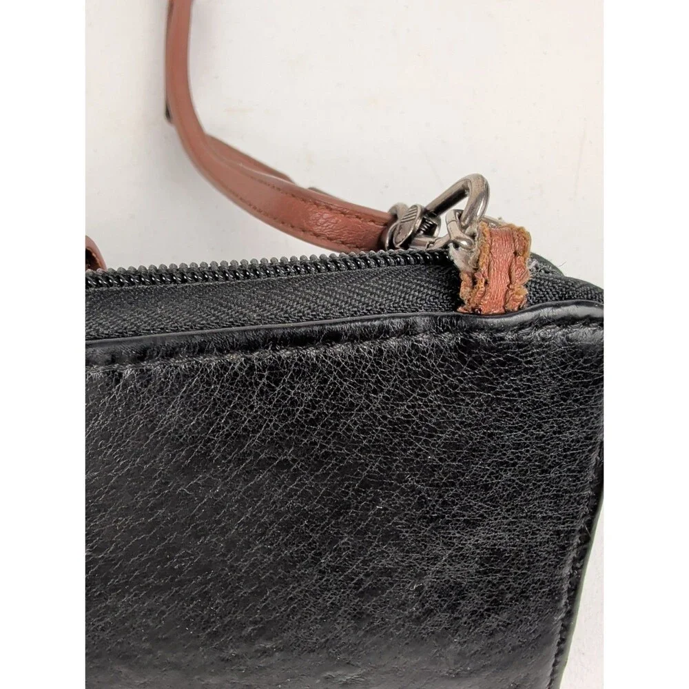 The Sak Iris Crossbody Black Leather Crossbody Wallet Wristlet Bag Brown